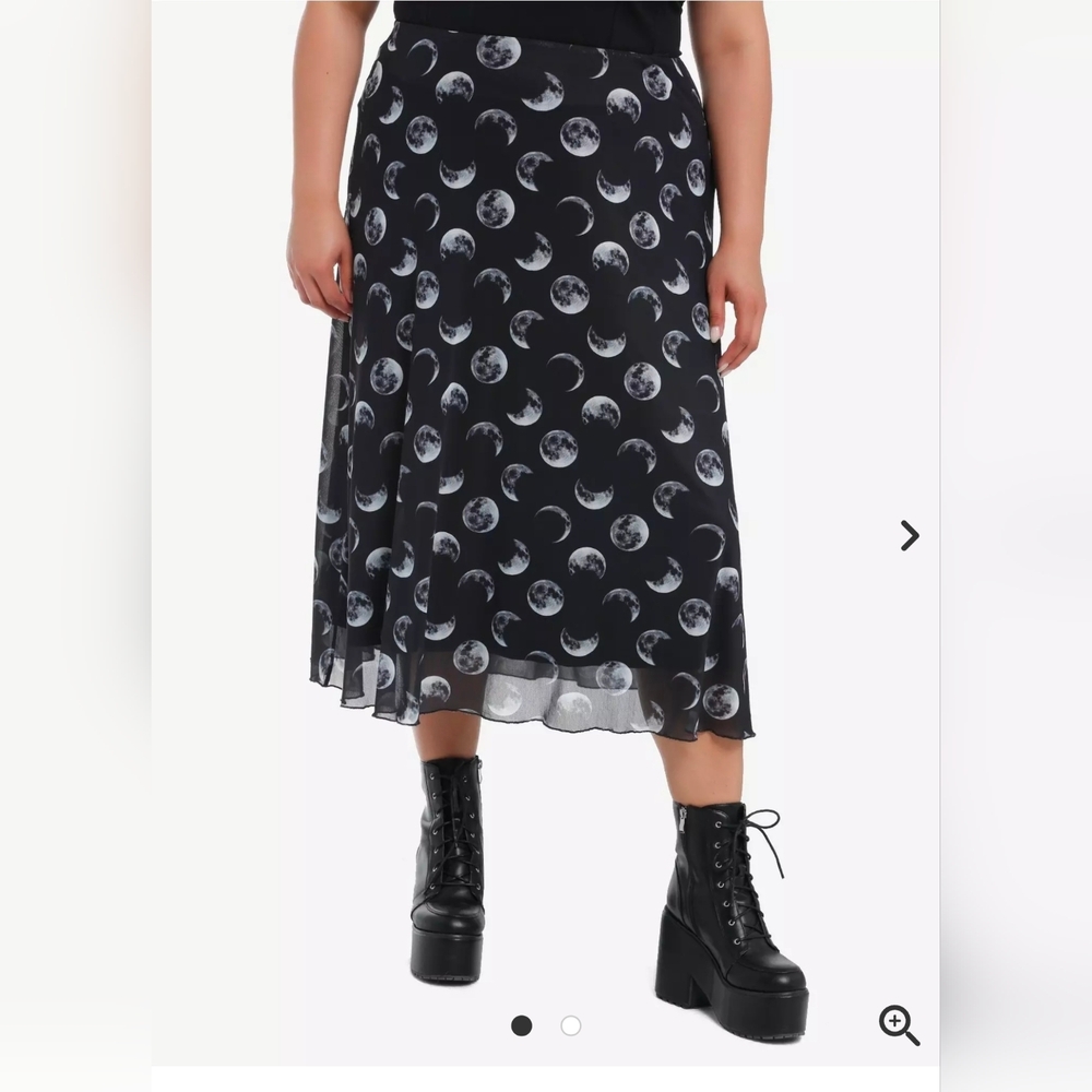 NWOT Cosmic Aura Moon Phase Mesh Midi Skirt Plus Size Small